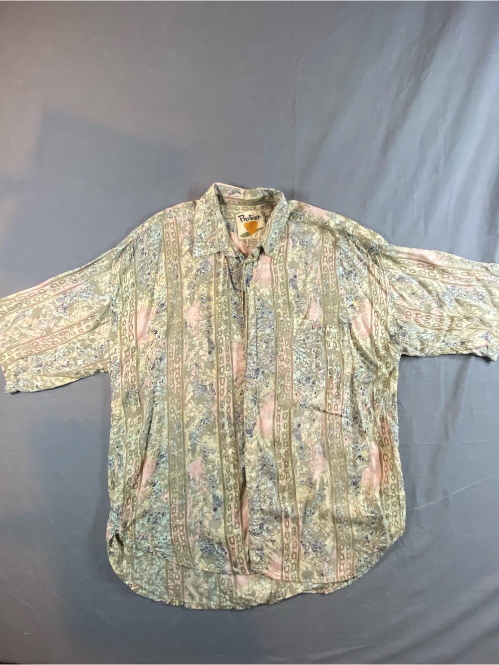 Vintage 1990s Protest Patterned Button-Up Shirt - Pastel Green/Pink -